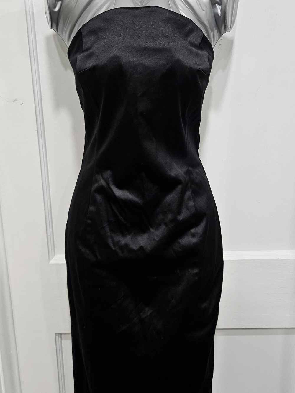 Isaac Mizrahi Target Black Strapless Satin Sheath Dress